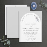 Invitación Boda de escritura botánica del Arco Gris moderno<br><div class="desc">¿Buscas una invitación de boda moderna y elegante que haga una declaración? No busque más y venga a nuestra invitación a bodas con escritura botánica moderna en el Arco Gris! Esta elegante y elegante invitación cuenta con un arco blanco sobre un fondo gris crujiente, con acentos botánicos de acuarela. El...</div>