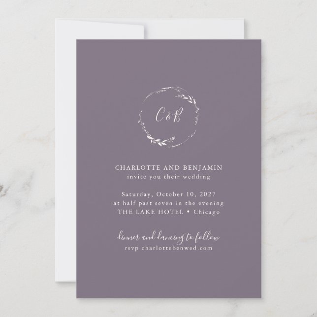 Invitación Boda de escritura floral de monograma morado oscur (Anverso)