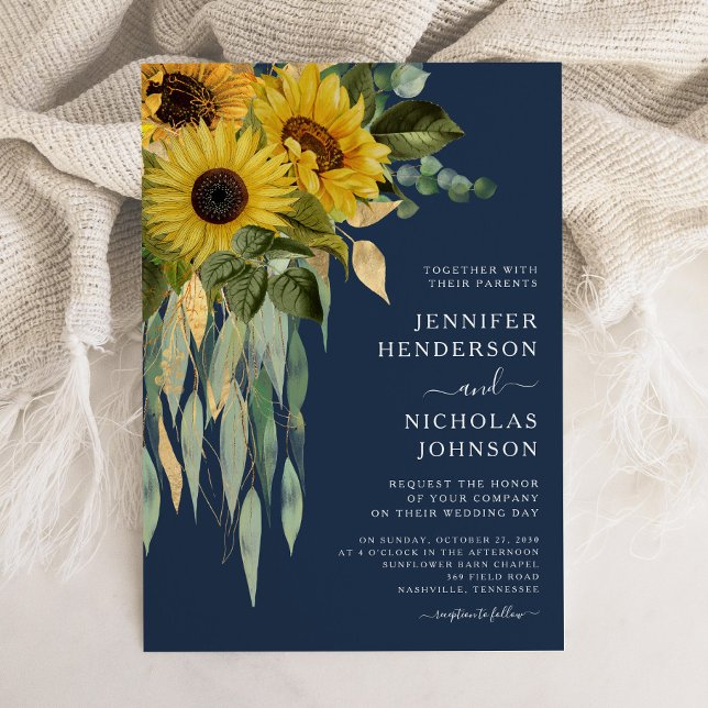 Invitación Boda de Eucalipto floral floral azul de la marina (Navy Blue Floral Sunflower Eucalyptus Wedding Invitation)