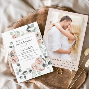 Invitación Boda de Eucaliptos con flores de color rosa oscuro