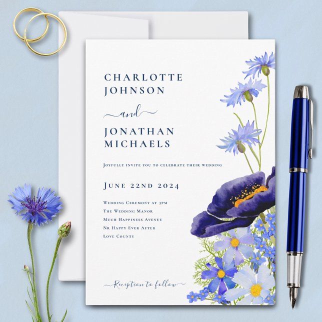 Invitación Boda de Flor Silvestre Elegante Azul Moderno (Boho chic blue wildflower wedding invitation with elegant typography script )