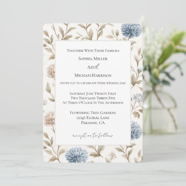 Invitación Boda de flores azules crema bonitas (Anverso de pie)