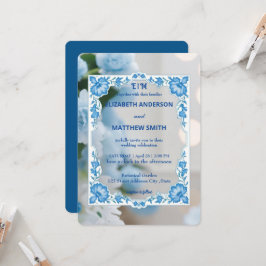 Invitación Boda de flores en monograma con escritura clásica