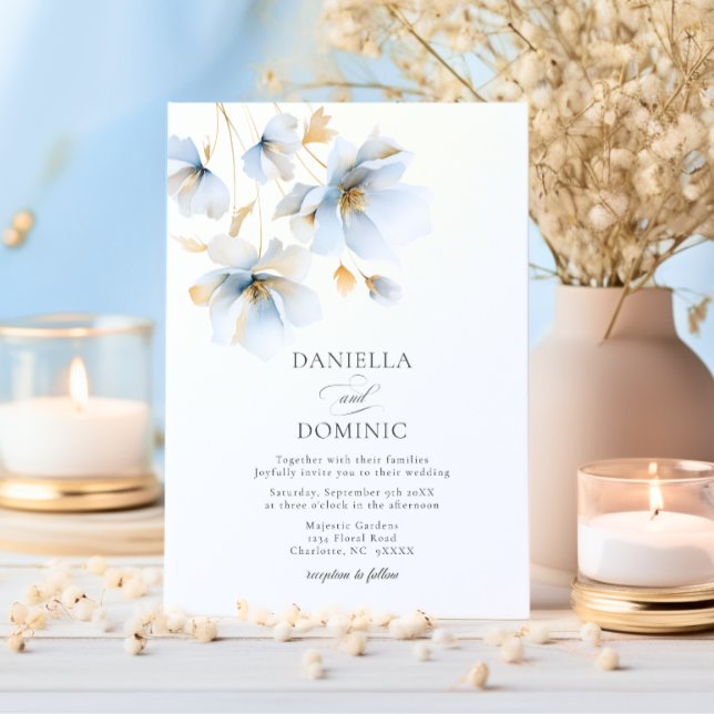Invitación Boda de flores silvestres de oro azul turbio y del (Soft Delicate Dusty Blue Gold Wildflowers Wedding Invitation)