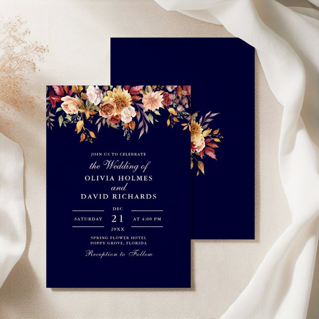 Invitación Boda de flores silvestres naranja quemada moderna  (Modern Burnt Orange Navy Blue Wildflowers Wedding Invitation on an elegant silky tablecloth)