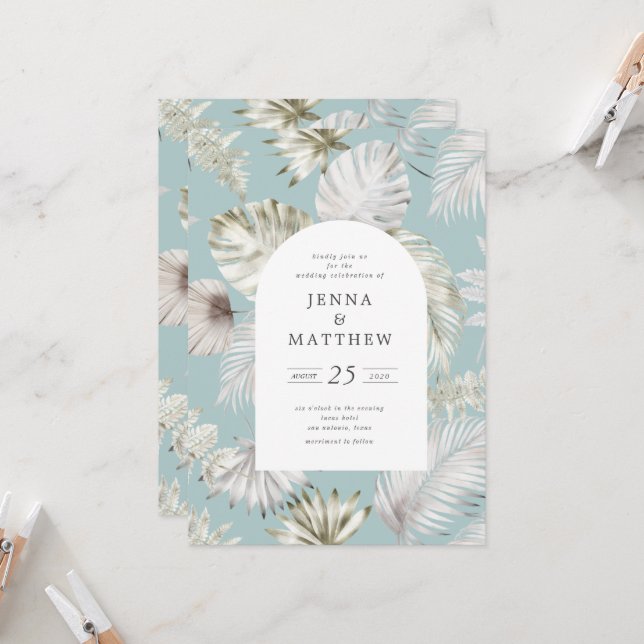 Invitación Boda de follaje tropical plateado de lujo (Anverso/Reverso In Situ)