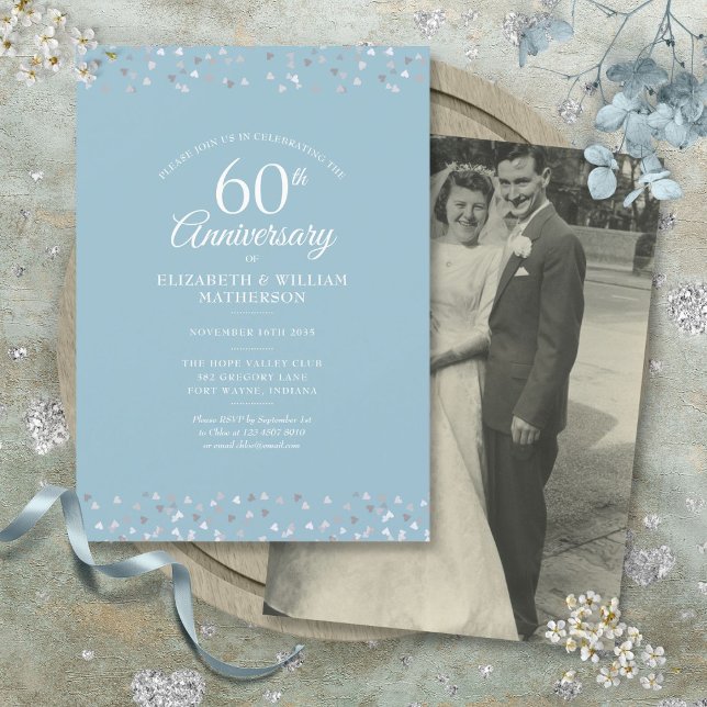 Invitación boda de foto de 60 años de Confetti (60th Anniversary Wedding Photo Hearts Confetti Invitation)