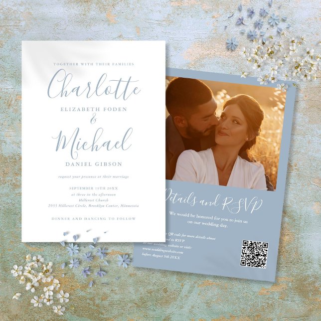 Invitación Boda de foto de código QR con elegante escritura e (Dusty Blue Elegant Script QR Code Photo Wedding Invitation)