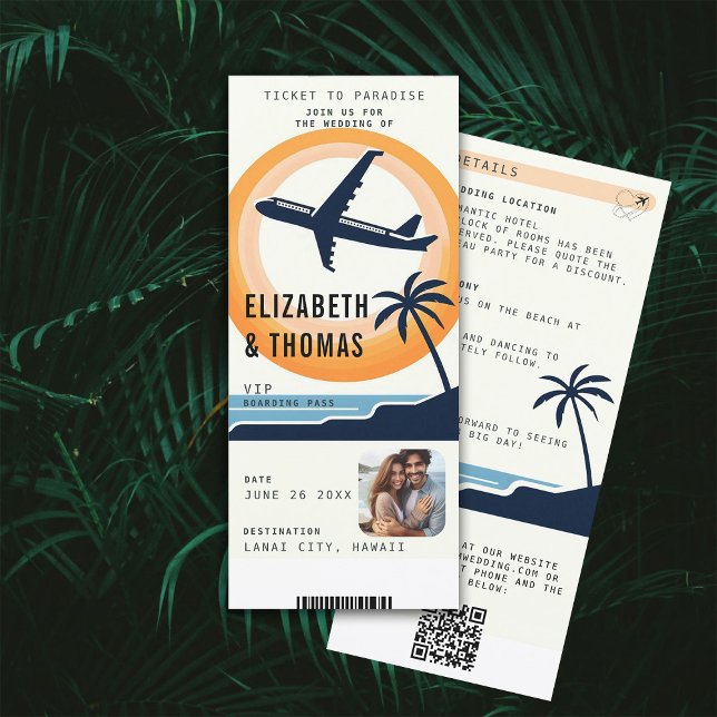 Invitación Boda de fotografía moderno de abordaje de destino  (tropical beach destination wedding invitation boarding pass qr code all in one watercolor modern)