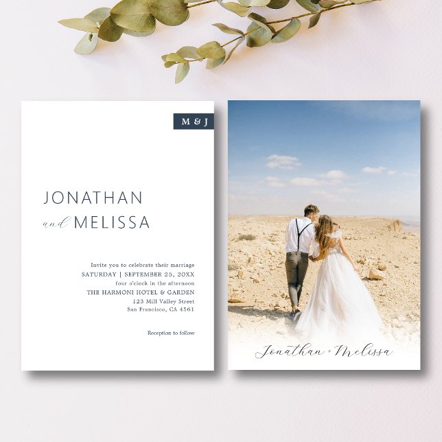 Invitación Boda de guiones de monograma azul clásico blanco y (Subido por el creador)
