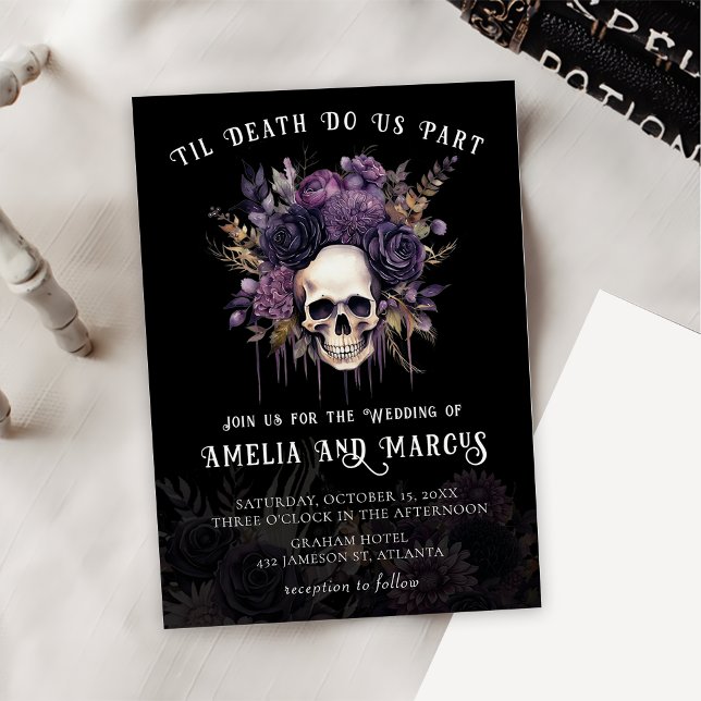 Invitación Boda de Halloween con flores de cráneo oscuro góti (Subido por el creador)