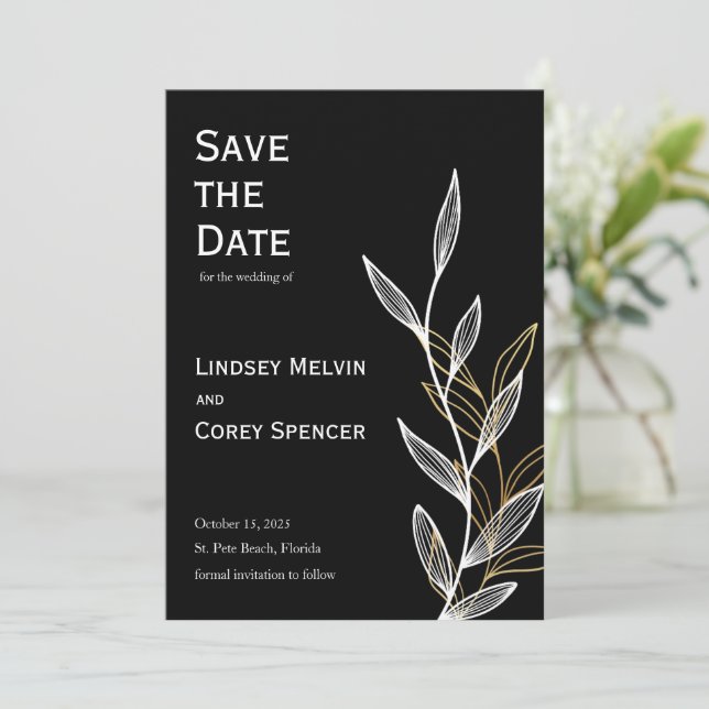 Invitación Boda de hojas de oro y negro salva la fecha (Anverso de pie)