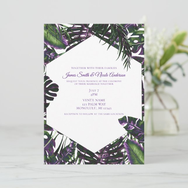 Invitación Boda de Hojas de Palma Tropicales Moradas y Verdes (Anverso de pie)