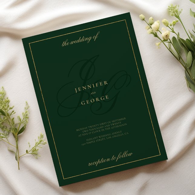 Invitación Boda de iniciales de monograma verde de selva dora (Luxury gold forest green monogram initials wedding)
