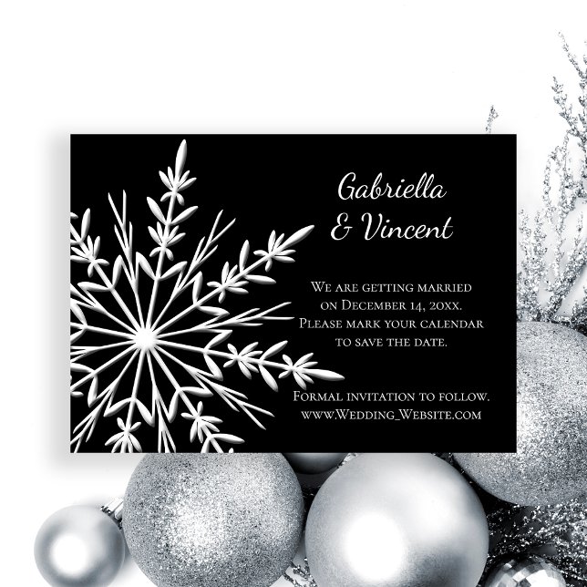 Invitación Boda de invierno con copo de nieve blanco negro sa (Set a wintery  tone for your marriage with the Black White Snowflakes Winter Wedding Save the Date.)
