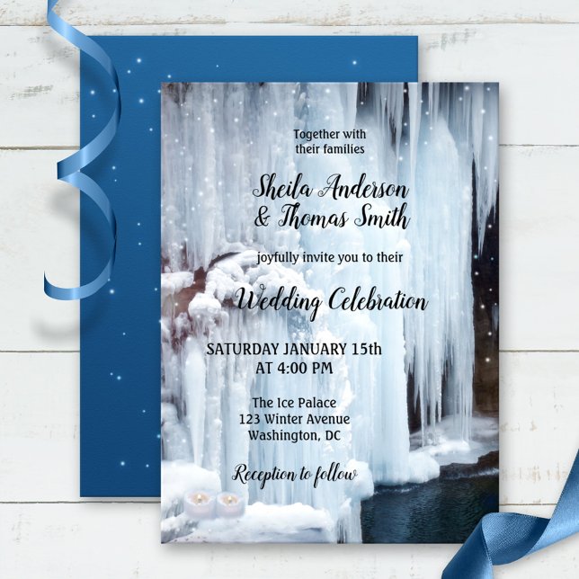Invitación Boda de invierno de nieve con cascada helada (Winter invitation featuring a frozen waterfall with candles and sparkling light snow flakes.)