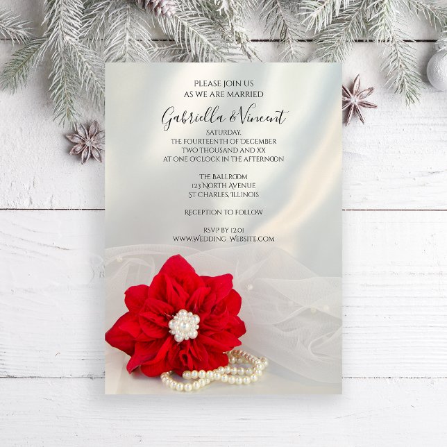 Invitación Boda de invierno de Poinsettia Roja y Perlas Blanc (Set the tone for your wintery marriage with the elegant Poinsettia and Pearls Wedding Invitation.)