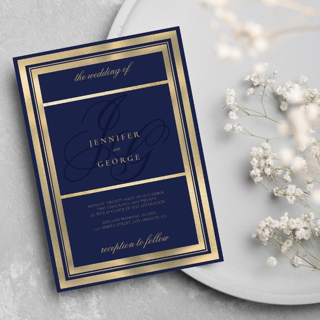 Invitación Boda de las iniciales del monograma azul marino de (Glam gold navy blue monogram initials wedding)