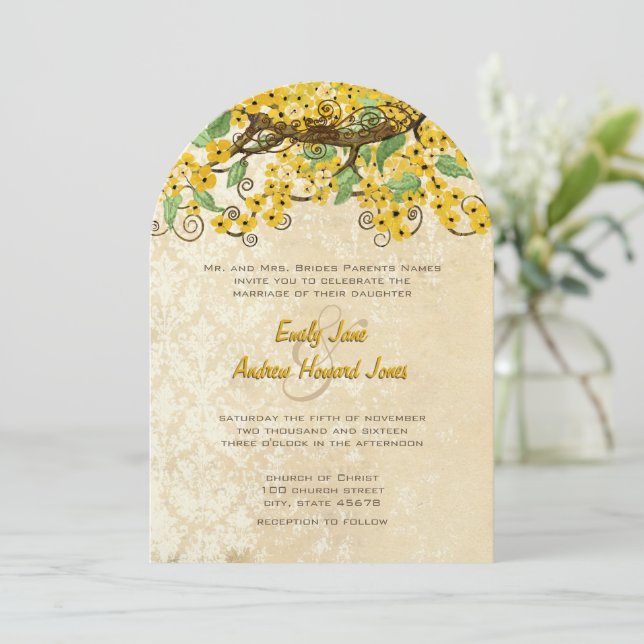 Invitación Boda de manchas de té con flores de cerezo amarill (Anverso de pie)