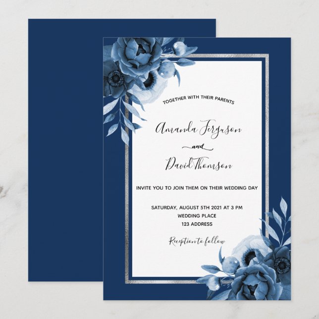 Invitación Boda de moda plateada de flores blancas azules de  (Anverso / Reverso)