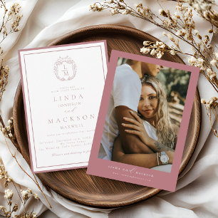 Invitación boda de monograma de cresta botánica rosa polvorie