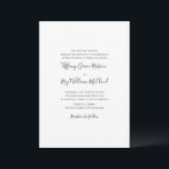 Invitación Boda de nombre completo tradicional simple y elega<br><div class="desc">Esta sencilla y elegante invitación casera tradicional es perfecta para su boda blanco y negro neutro minimalista clásico. El diseño presenta una fuente contemporánea mínima básica y una delicada caligrafía de escritura formal de moda. Seguramente completará su elegante boda de otoño, verano, primavera o otoño. ¡Manténgalo como está, o elige...</div>