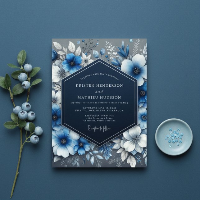 Invitación Boda de Opulencia Floral Azul Marino (Subido por el creador)