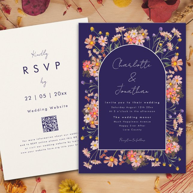 Invitación Boda de otoño de la Marina de Guerra del Arco de F (Wildflower arch boho script navy blue terracotta burnt orange fall wedding invitation)