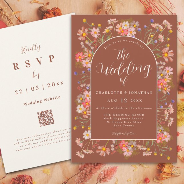 Invitación Boda de otoño de Terracotta, Naranja quemado de fl (Wildflower elegant floral arch terracotta burnt orange fall wedding invitation with rsvp qr code)