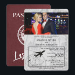 Invitación Boda de pasaporte de Borgoña Las Vegas<br><div class="desc">¿Casarse en Las Vegas? ¡Nuestro hermoso pasaporte definitivamente le dará la bienvenida a sus invitados! Estamos encantados de personalizar de esto para usted,  por favor siéntanse libres de enviarnos un mensaje de ayuda.</div>