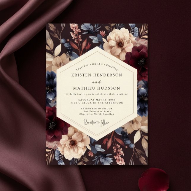 Invitación Boda de Romance Botánico Crepuscular Borgoña (Subido por el creador)