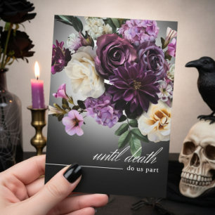 Invitación Boda de Romance Floral Púrpura Oscura y Sofisticad