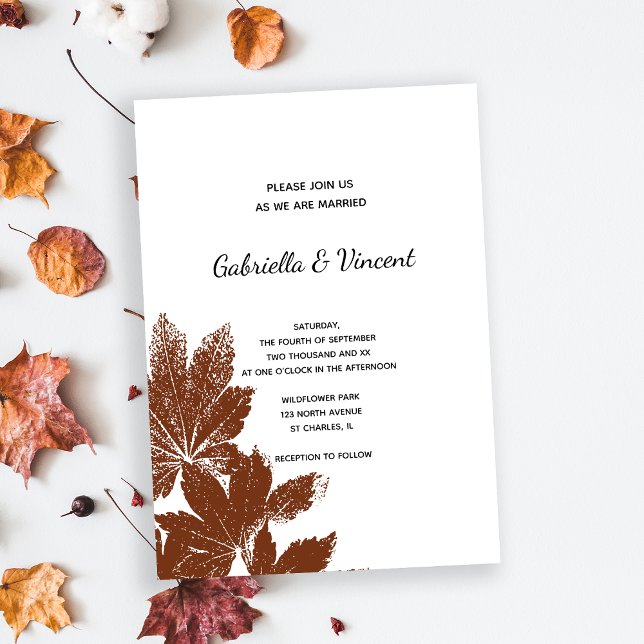 Invitación Boda de sello de hoja marrón (Fall in Love with this natural woodland wedding invitation.)