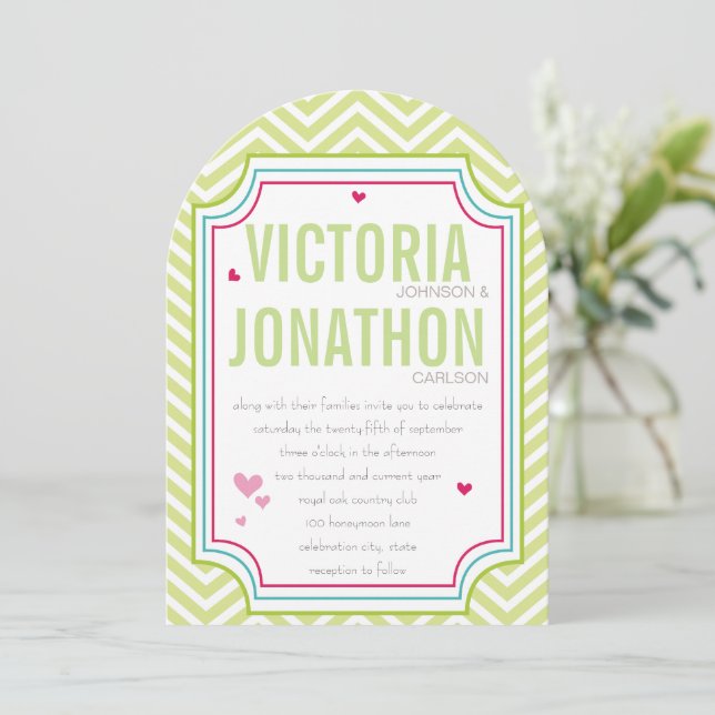 Invitación Boda de tipografía de Pink Aqua Lime Zig Zag (Anverso de pie)