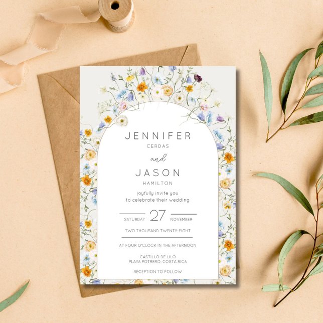 Invitación Boda de verano de la primavera del Jardín de las F (Wildflower Garden Spring Summer Wedding Invitation)