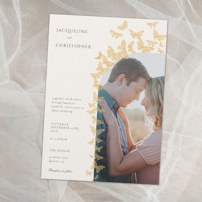 Invitación Boda del Arco Fólico Boho por las mariposas singul (whimsical gold butterflies boho arch photo wedding invitation elegant modern romantic simple chic)