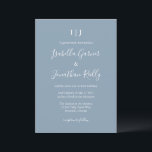 Invitación Boda elegante con monograma moderno en azul polvor<br><div class="desc">Esta invitación de boda presenta las iniciales de la pareja como un monograma en la parte superior, sus nombres en letra cursiva fluida y todos los detalles de la boda en letra blanca limpia sobre un fondo suave azul polvoriento. Simple, romántico y atemporal: una excelente opción para una boda en...</div>