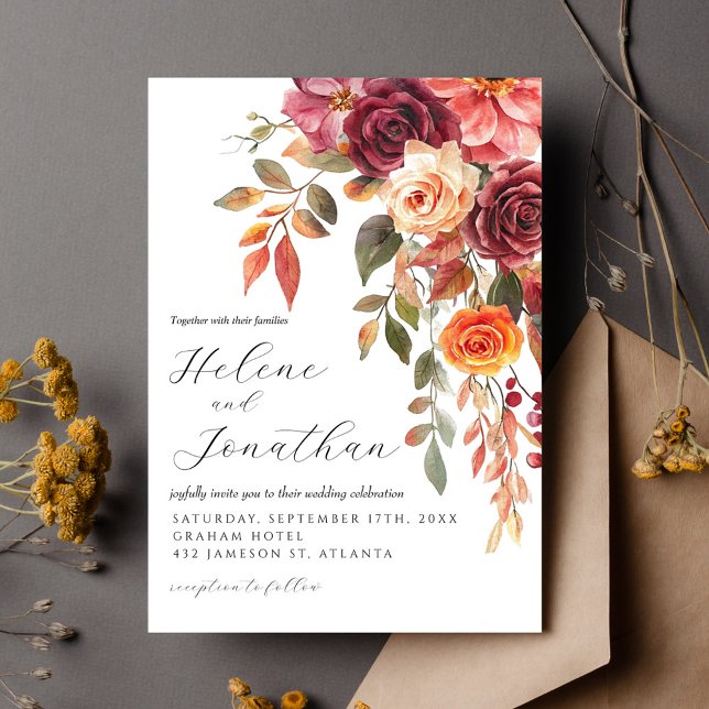 Invitación Boda elegante floral de Naranja quemado en Borgoña (Burgundy Burnt Orange Floral Elegant Wedding Invitation)