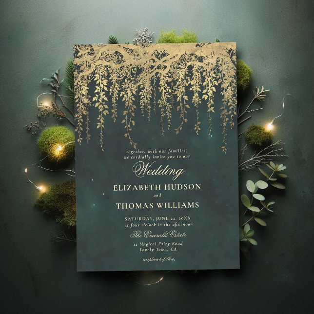 Invitación Boda encantado de la vegetación de oro colgante fo (enchanted forest gold vines wedding invitation magical fairy garden gold emerald elegant classic)