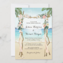 Boda floral con enramada en la playa tropical