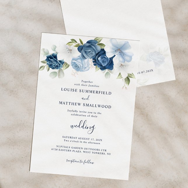 Invitación Boda floral con guión de la marina azul turbia (Dusty Blue Floral Script Modern Wedding Invitation)