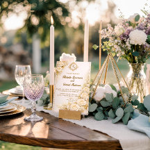 Boda floral de lujo con monograma