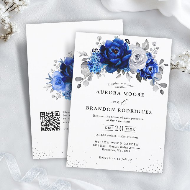 Invitación Boda floral de plata blanca azul real QR Code (Royal Blue White Silver QR Code Floral Wedding Invitation)