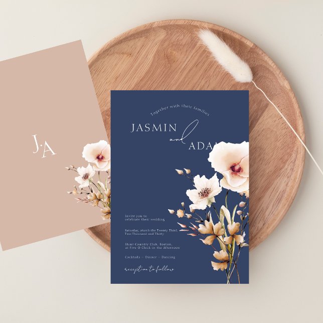 Invitación Boda floral simple de flores silvestres azul de la (Simple Navy Blue Pink Wildflowers Floral Wedding Invitation)