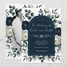 Boda floral verde moderna azul oscuro y blanco