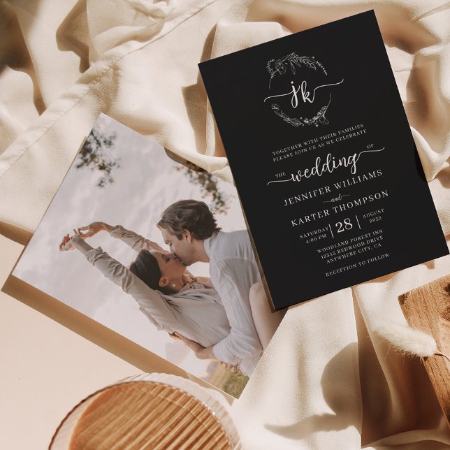 Invitación Boda fotográfico de floral Wreath Black White Mono (Subido por el creador)