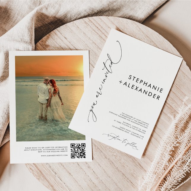 Invitación Boda fotográfico moderno de código QR en blanco y  (Subido por el creador)