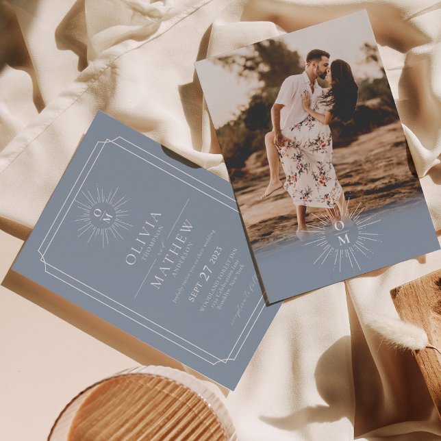 Invitación Boda fotográfico monograma del Dusty Blue Mid Cent (Subido por el creador)