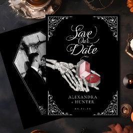 Invitación Boda gótica de la mano de Skeleton Save the Date