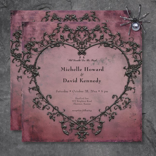 Invitación Boda gótico del corazón negro y borgoña filigrí (Gothic Black & Burgundy Filigree Heart Wedding Invitation)